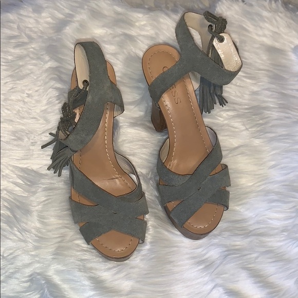 Guess Sage Green Platform Shoes - Picture 2 of 5